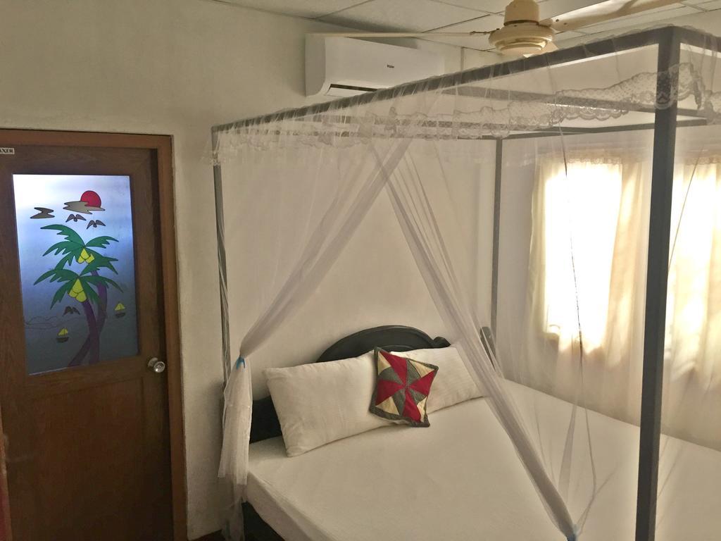 Silvas Surf Home Weligama Luaran gambar